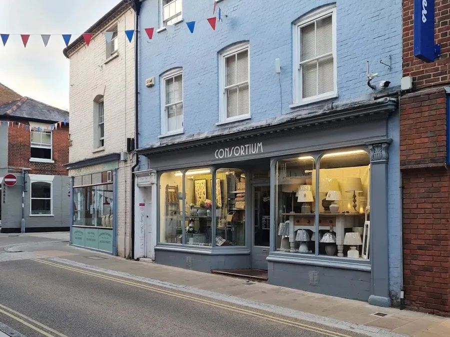 The Consortium in Romsey: Vintage Vibes on Bell Street