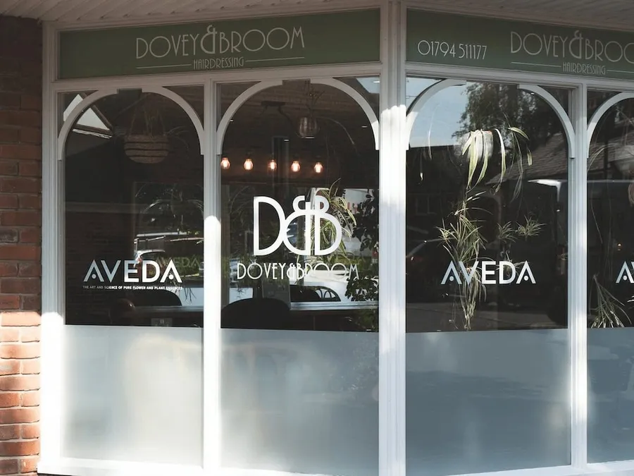 Dovey&Broom Hairdressing