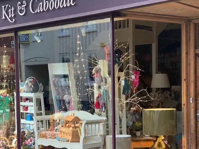 Kit & Caboodle in Romsey