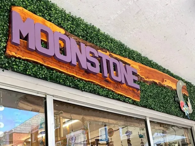 Moonstone Crystals: Romsey’s Specialist in Healing Stones and Wellness