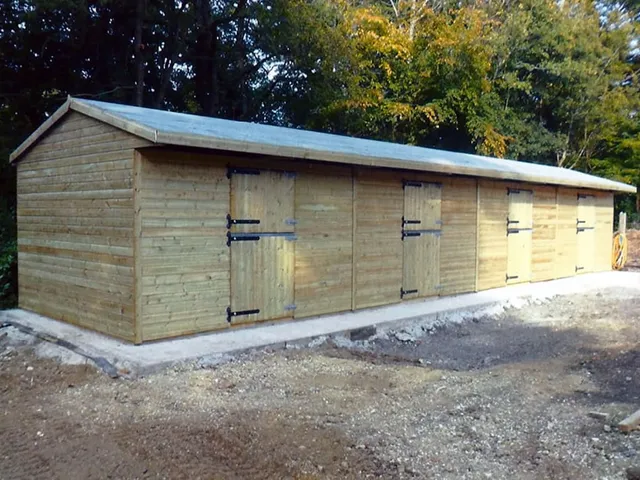 Foster Fencing Ltd: Bespoke Timber Buildings in Romsey