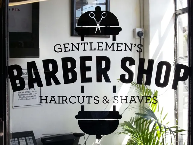 Exterior of Barber Shop Romsey on Winchester Road