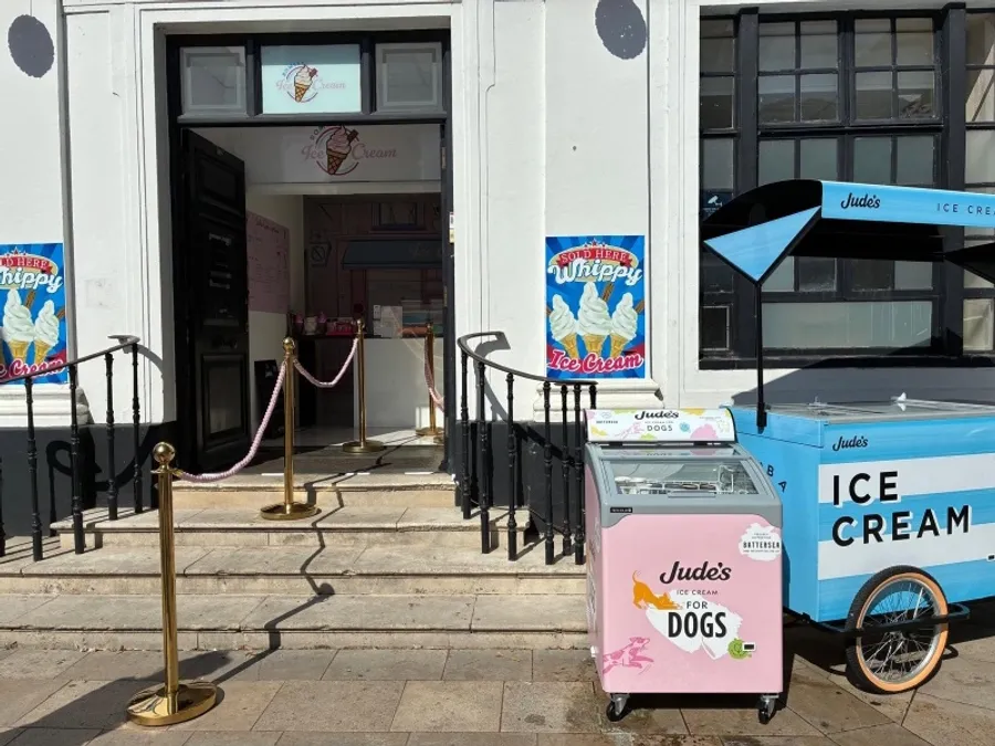 Exterior of Romsey Ice Cream & Coffee Bar in the former Barclays Bank building on Market Place